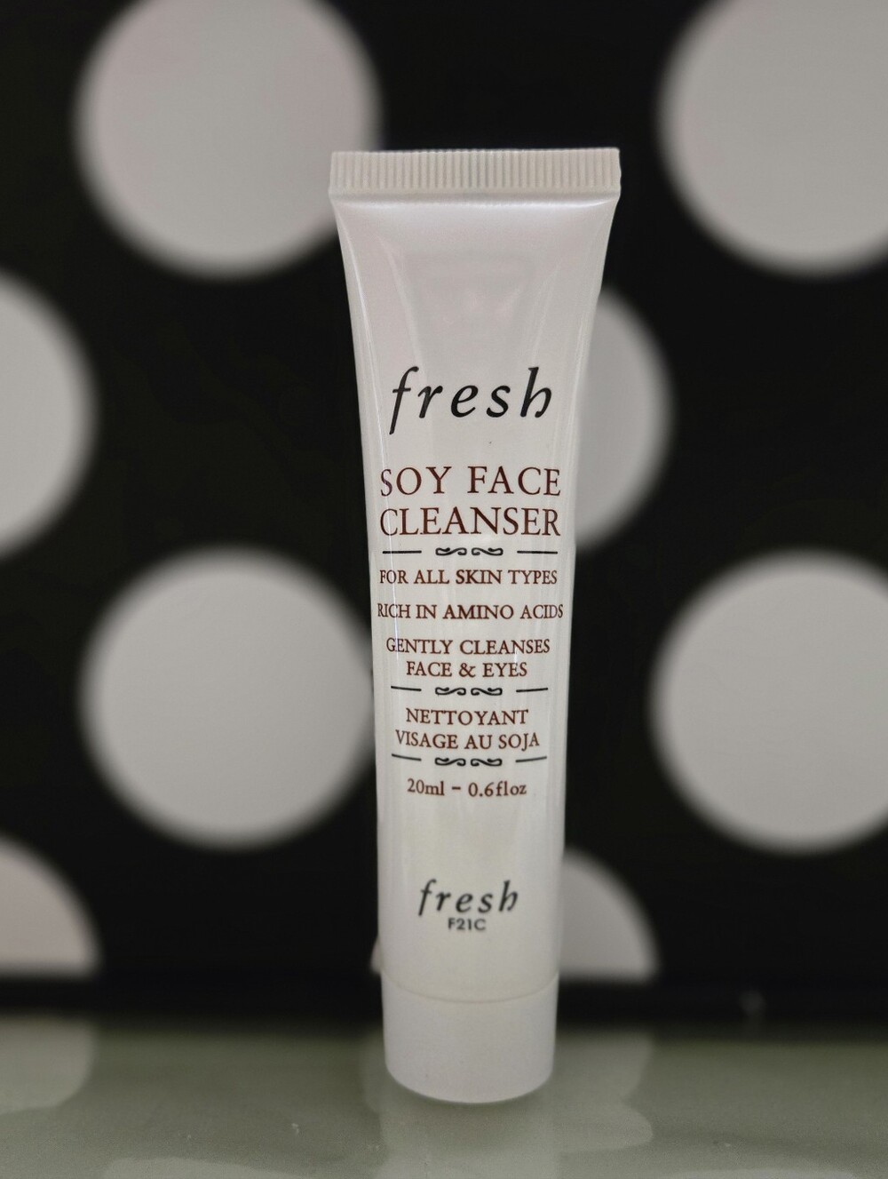 5/$25✨️Fresh Soy Cleanser MINI✨️